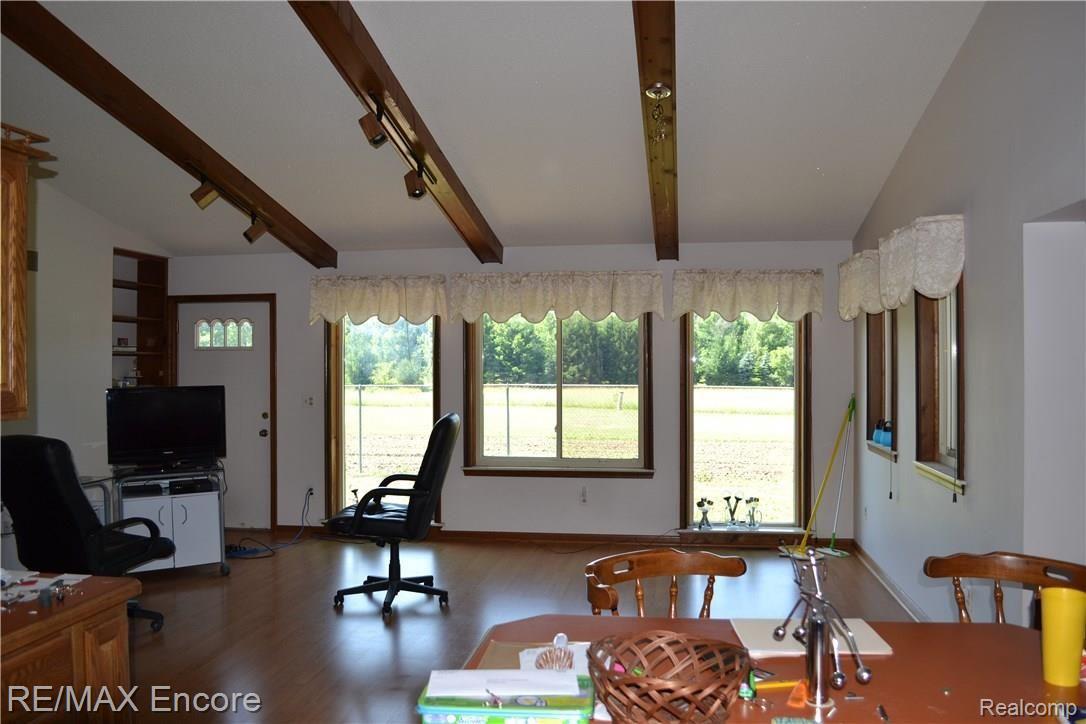 11234 East Carpenter Road Davison, MI 48423 - Photo 2 of 23 DSC_0977.JPG