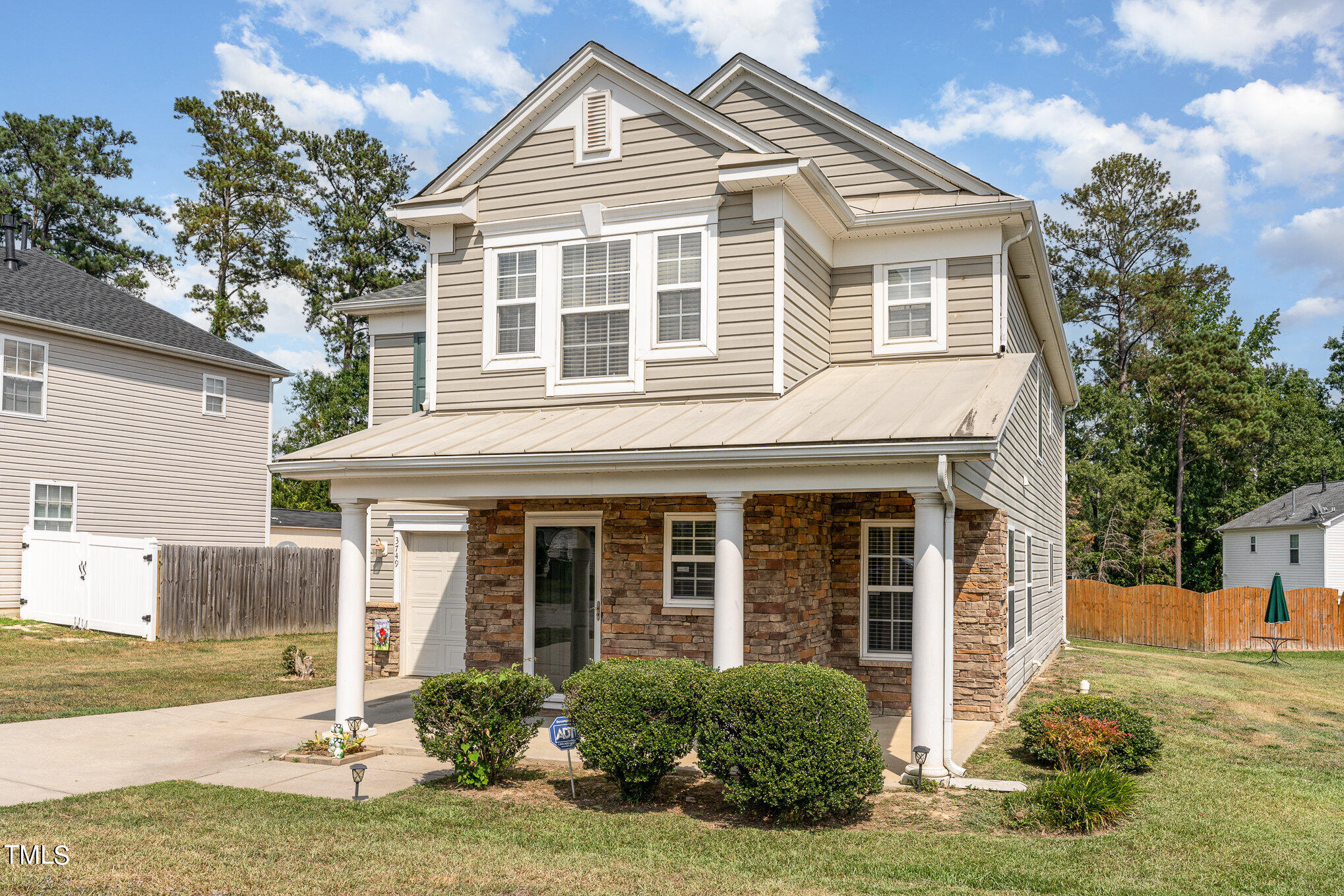 3749 Tryon Ridge Drive Raleigh, NC 27610 - Photo 2 of 26 db2