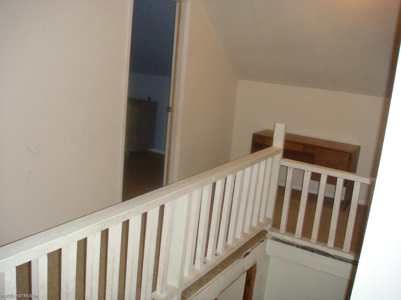 10703 Old Kings Road Jacksonville, FL 32219 - Photo 10 of 15 Upstairs mini loft