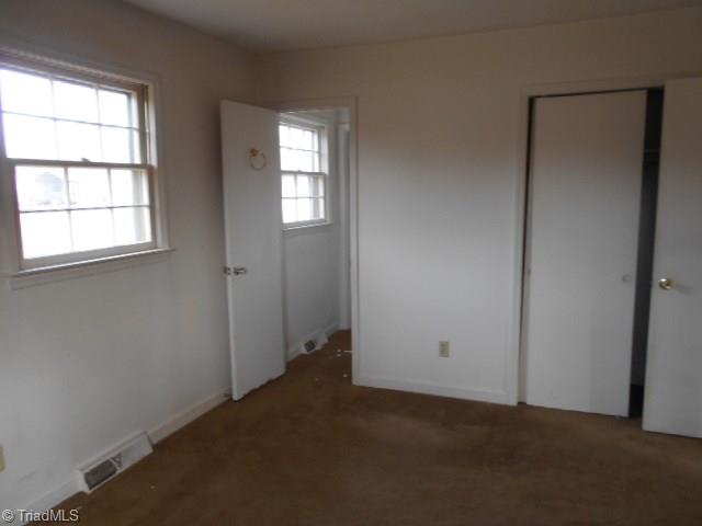 3225 Wide Country Road Pfafftown, NC 27040 - Photo 7 of 11 Gallery Image 7