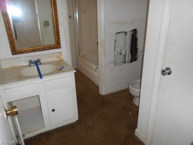 3225 Wide Country Road Pfafftown, NC 27040 - Photo 10 of 11 Gallery Image 10