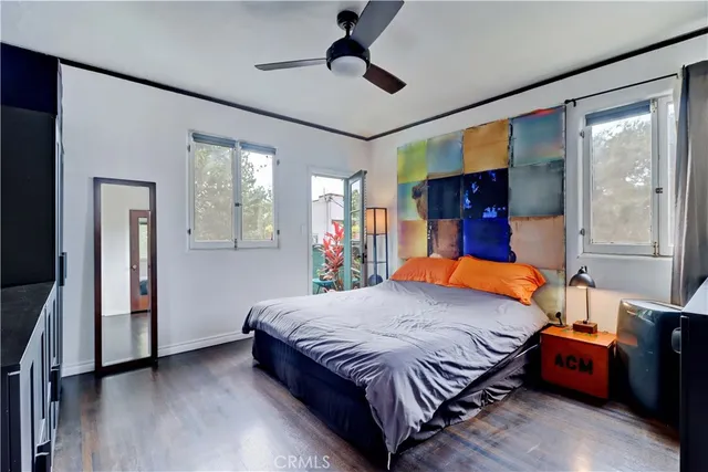 $1,799,000 | 390 Carroll Street East, Long Beach, CA 90814