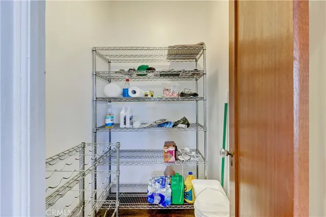 $1,799,000 | 390 Carroll Street East, Long Beach, CA 90814