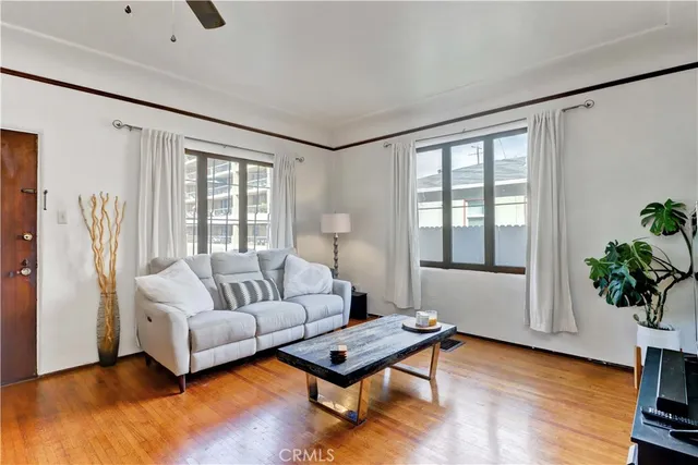 $1,799,000 | 390 Carroll Street East, Long Beach, CA 90814