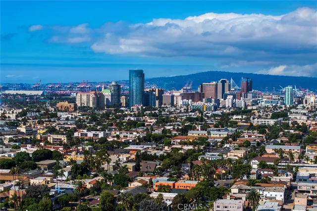 $1,799,000 | 390 Carroll Street East, Long Beach, CA 90814