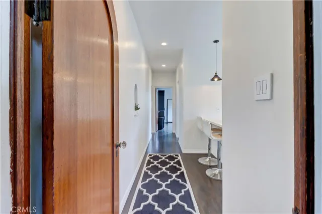 $1,799,000 | 390 Carroll Street East, Long Beach, CA 90814