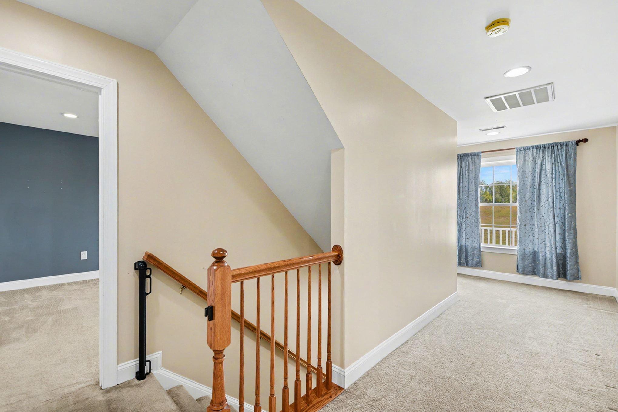 1105 Brehm Road Westminster, MD 21157 - Photo 25 of 56 Upper Level landing space.