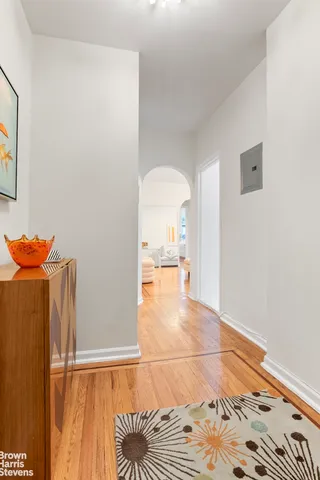 $485,000 | 225 Bennett Avenue, Unit 2D | Hudson Heights