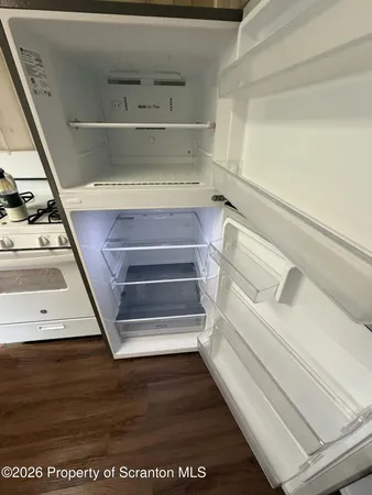 $1,300 | 112 Green Place, Pittston, PA 18640