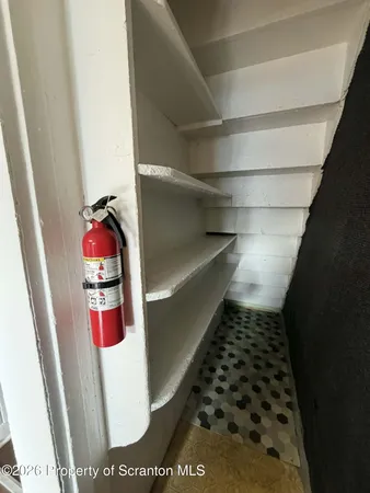 $1,300 | 112 Green Place, Pittston, PA 18640