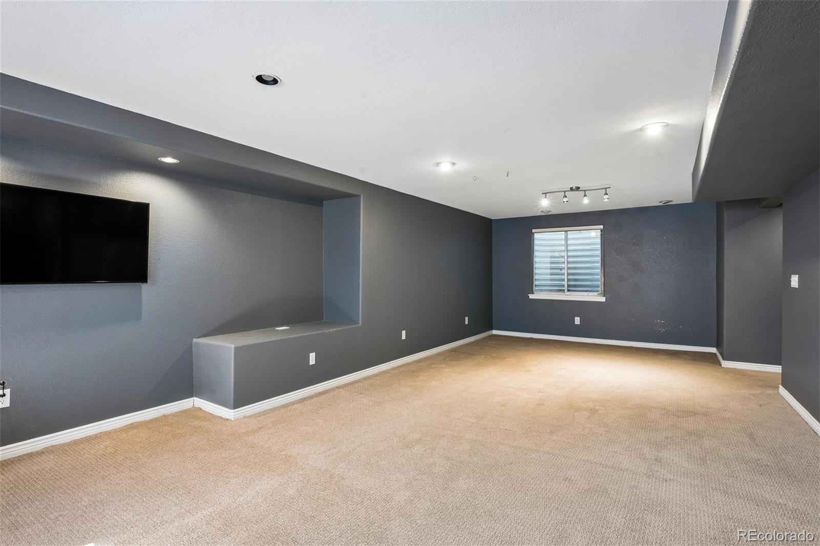 9268 Desert Willow Road Littleton, CO 80129 - Photo 29 of 39