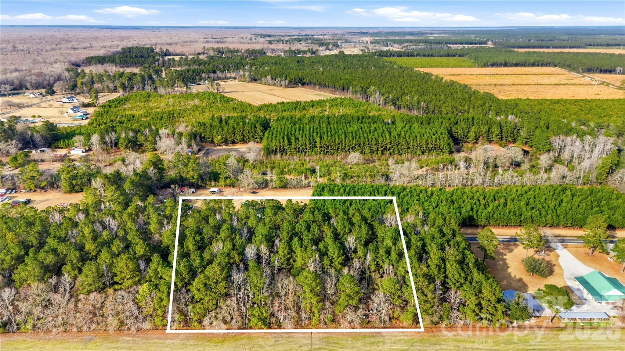 252 Long Corner Road Whiteville, NC 28472 - Photo 4 of 8 a view of a city