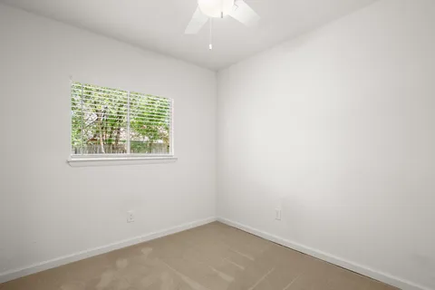 $2,350 | 1212 Dunstan Drive, Austin, TX 78745