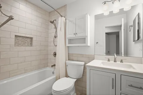 $2,350 | 1212 Dunstan Drive, Austin, TX 78745