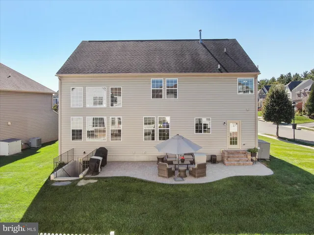 a view of a lake with a outdoor space