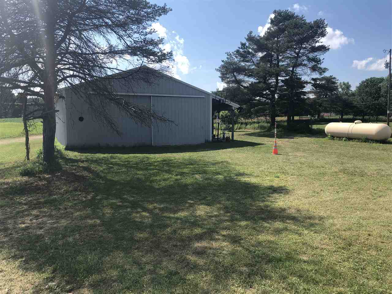 5751 North Brinton Road Lake, MI 48632 - Photo 14 of 17 1864233-13.JPG