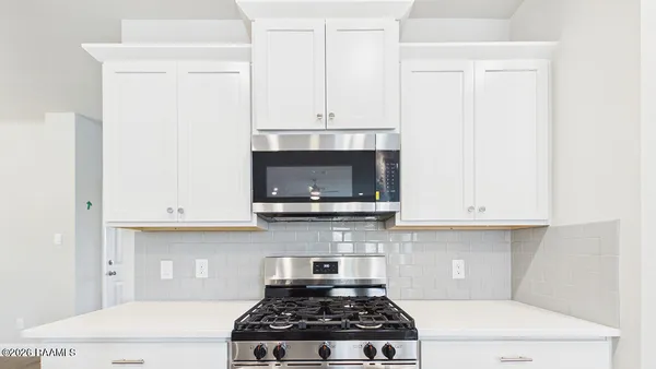 $293,000 | 207 Bellewood, Lafayette, LA 70507