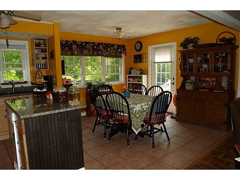 195 Tarkiln Road Glocester, RI 02814 - Photo 5 of 19 Kitchen.