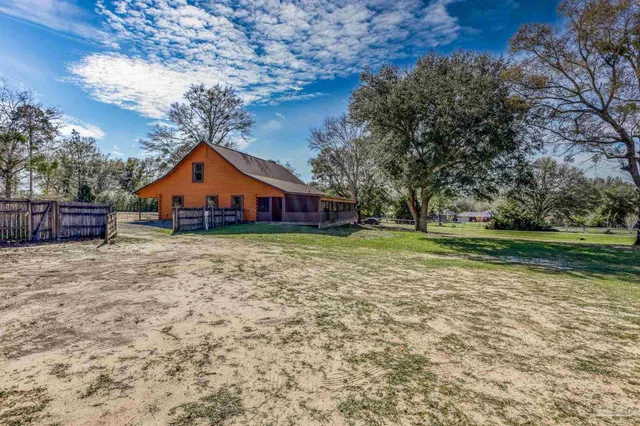 $519,900 | 6856 Martin Road, Milton, FL 32570