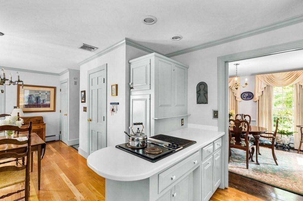 24 Pratt Road Scituate, MA 02066 - Photo 12 of 32 Gallery Image 12