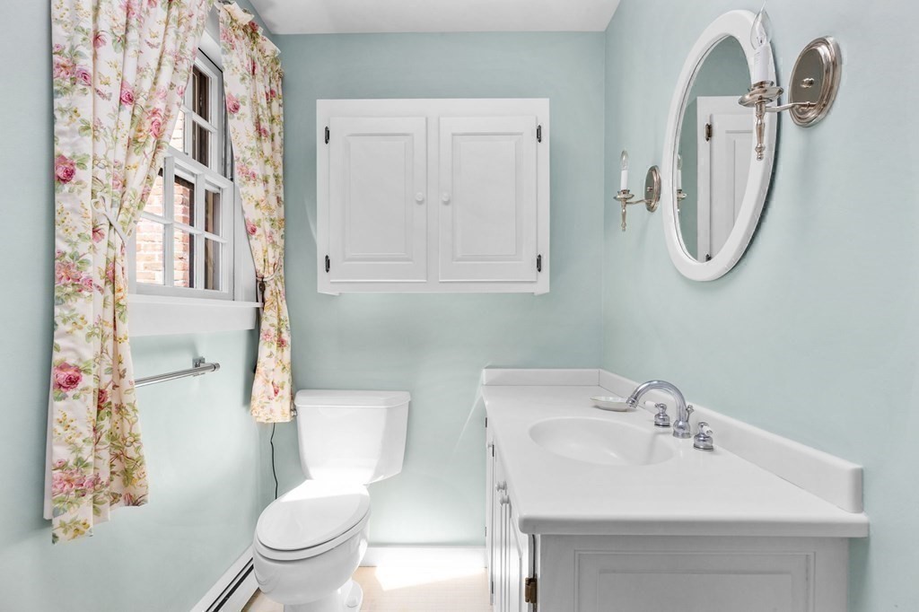 24 Pratt Road Scituate, MA 02066 - Photo 21 of 32 Gallery Image 21