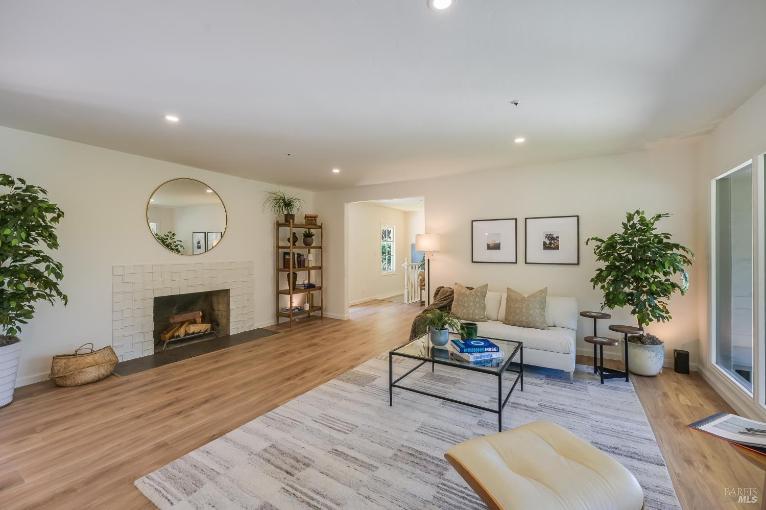 120 Ricardo Road Mill Valley, CA 94941 - Photo 5 of 44 Gallery Image 5