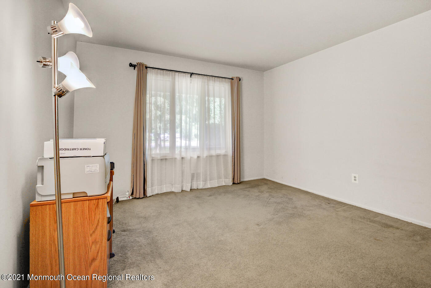 30 Lloyd Road Morganville, NJ 07751 - Photo 12 of 20 2I3A8892_3_4