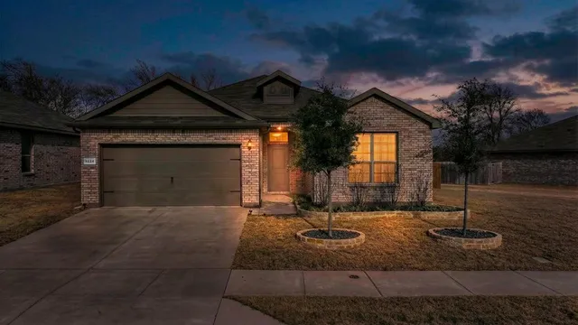 $2,200 | 9224 Red Brush Trail, Fort Worth, TX 76131