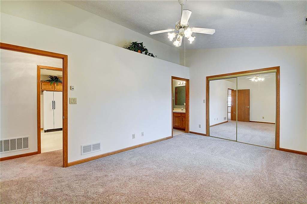 5675 Misty Ridge Drive Indianapolis, IN 46237 - Photo 14 of 26 Gallery Image 14