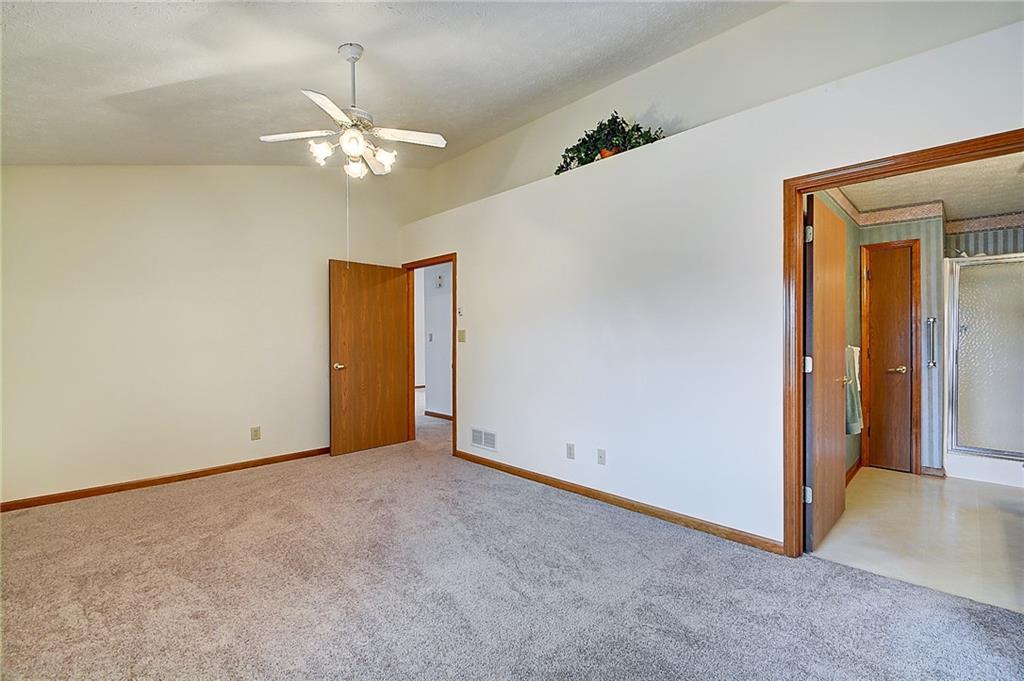 5675 Misty Ridge Drive Indianapolis, IN 46237 - Photo 15 of 26 Gallery Image 15