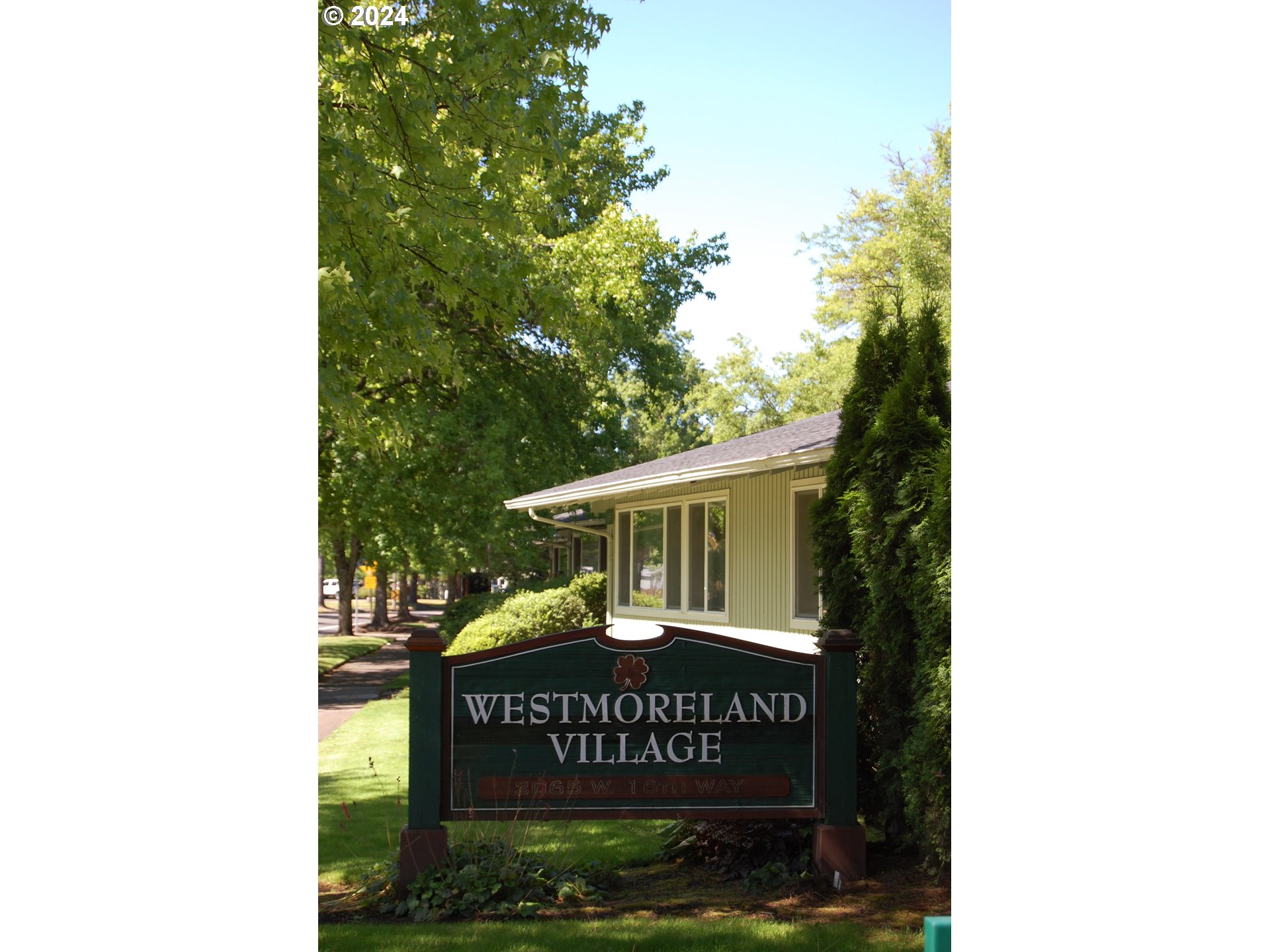 1645 Arthur Street Eugene, OR 97402 - Photo 5 of 5 a black and white photo of a park