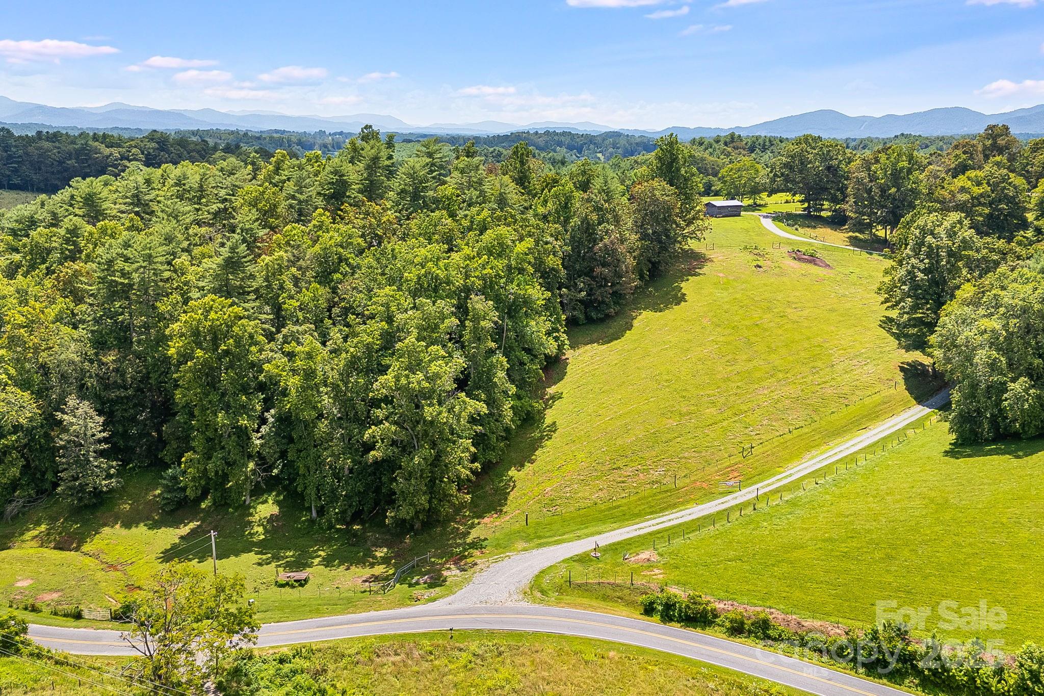 Tbd Don Felmet Road Marshall, NC 28753 - Photo 5 of 13 a view of an ocean and a mountain