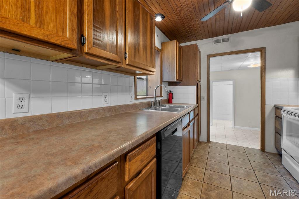 710 North High Street Jackson, MO 63755 - Photo 13 of 38