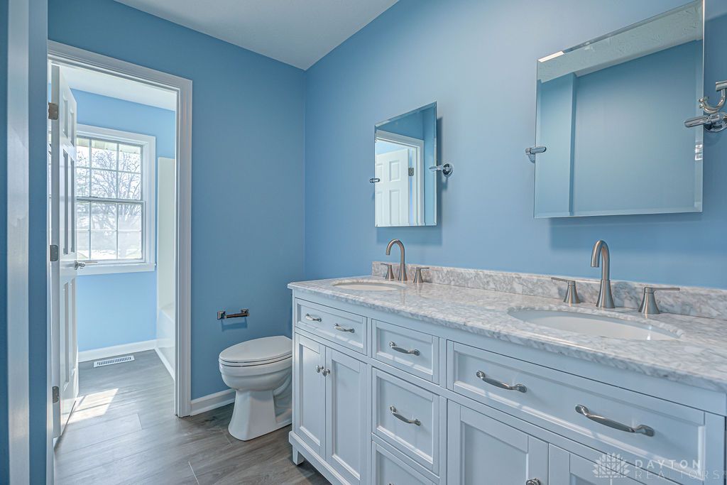 5740 Hendrickson Road Franklin, OH 45005 - Photo 32 of 51 Gallery Image 32