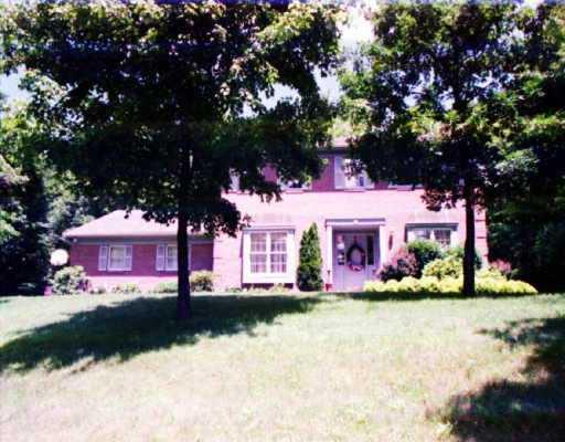 186 Crooks School Road Clinton, PA 15026 - Photo 1 of 1 Gallery Image 1