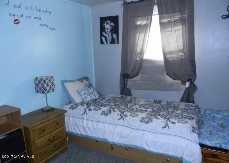 3720 Alleghany Spring Road Shawsville, VA 24162 - Photo 9 of 30 Gallery Image 9