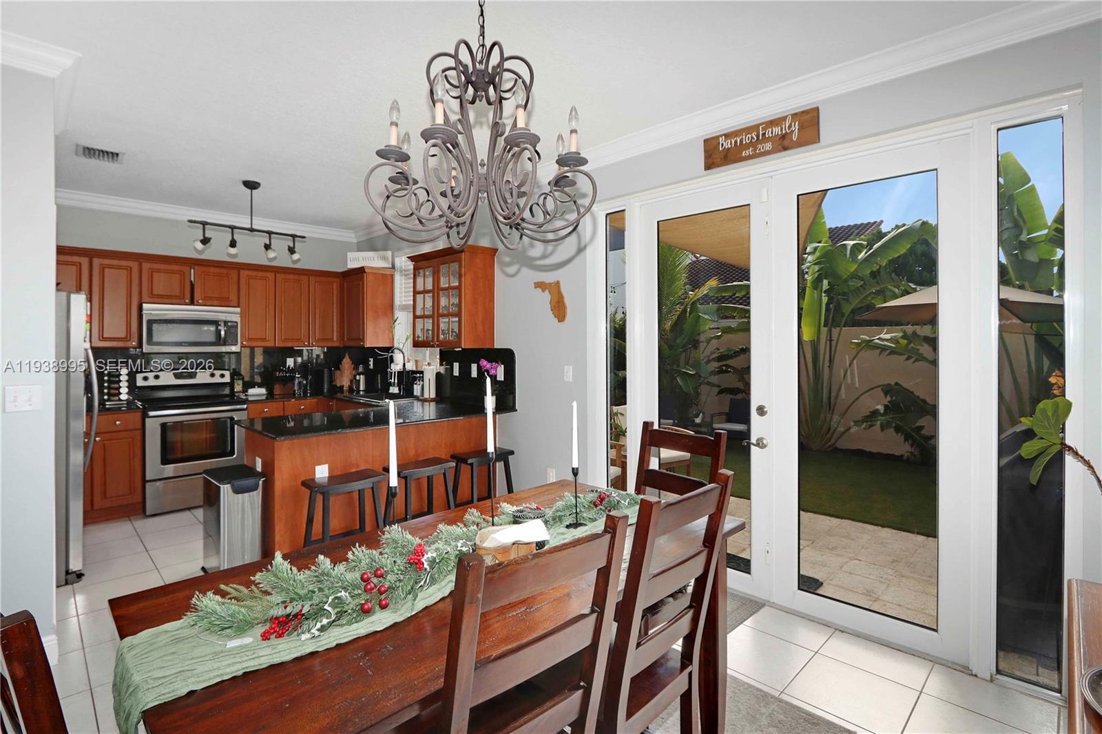 10876 Southwest 89th Street Miami, FL 33176 - Photo 15 of 34