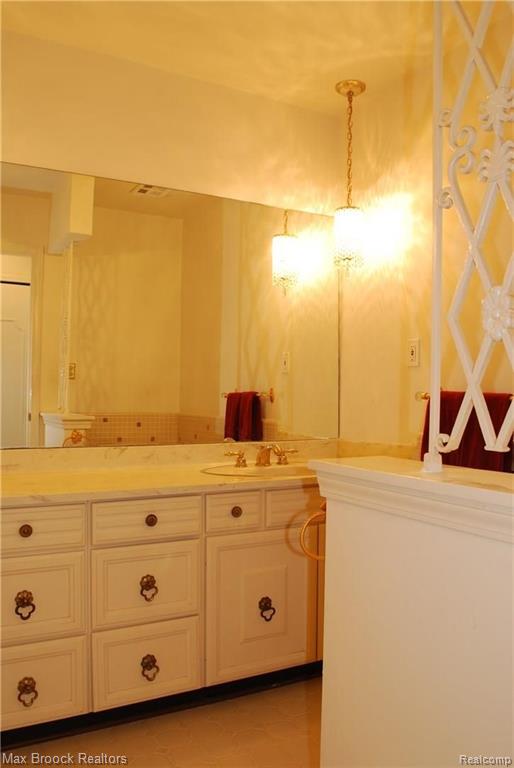 500 Overbrook Road Bloomfield Hills, MI 48302 - Photo 21 of 33