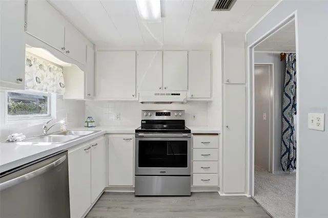 $224,900 | 403 North Niblick Lane, Lake Mary, FL 32746