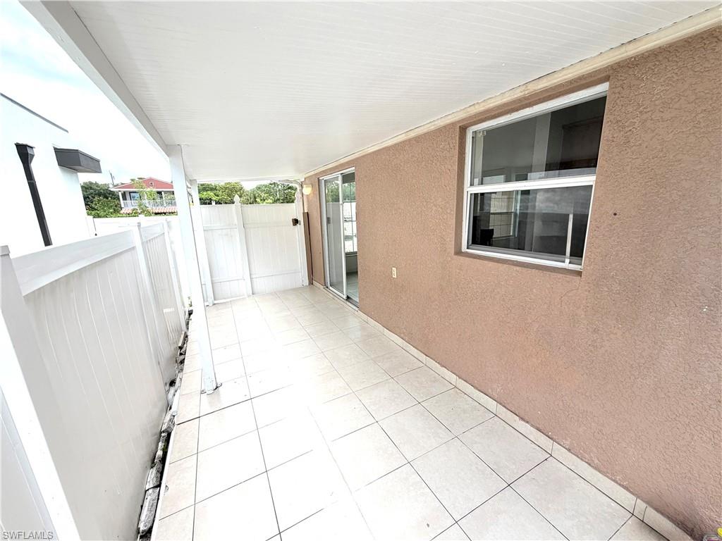 3586 Seagrape Avenue Naples, FL 34104 - Photo 20 of 44