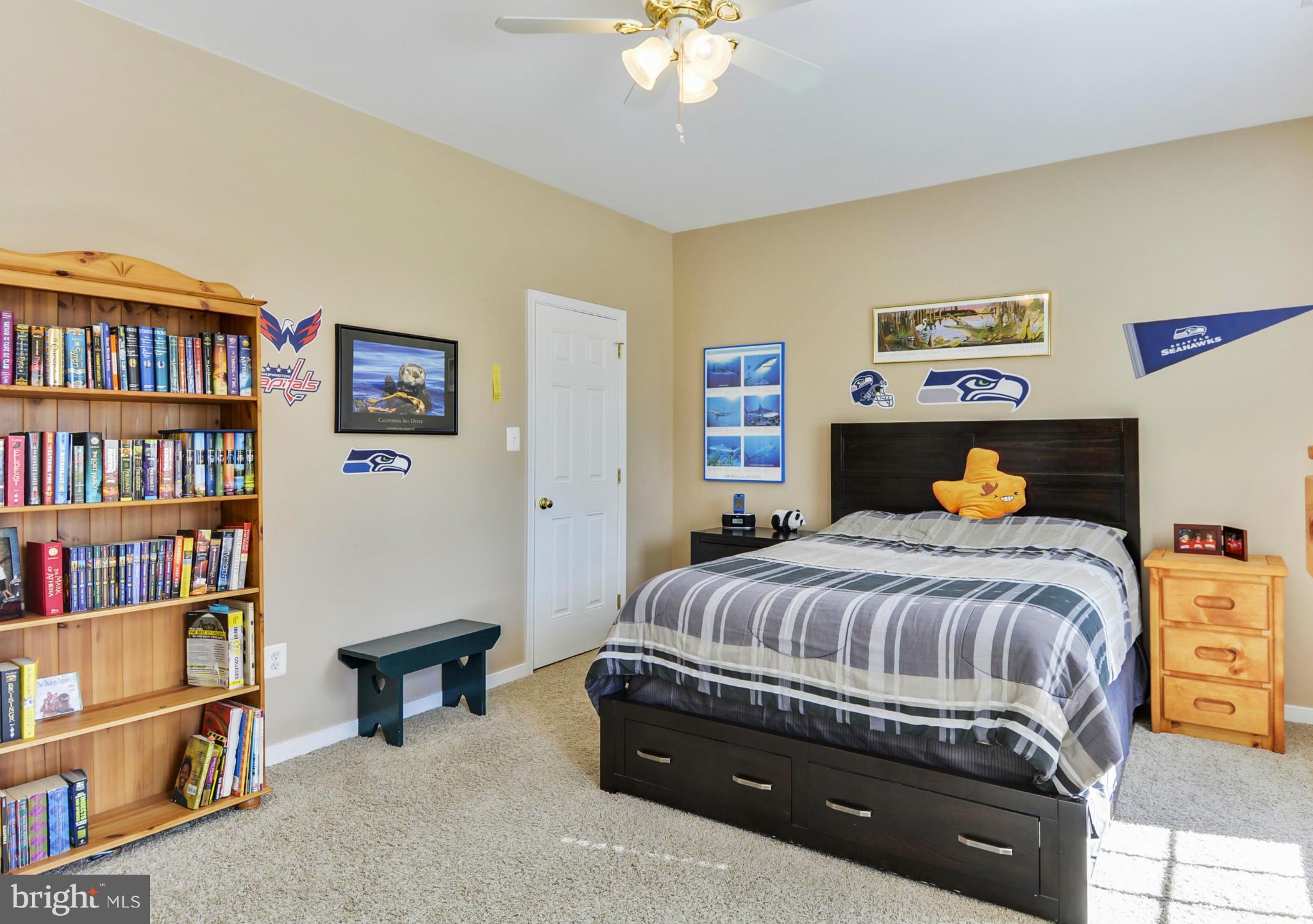 9960 Vale Road Vienna, VA 22181 - Photo 21 of 30 Bedroom 3