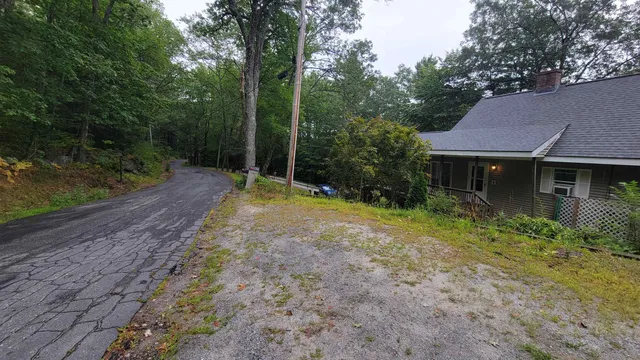 $525,000 | 183 Breezy Hill Road, Bradford, NH 03221