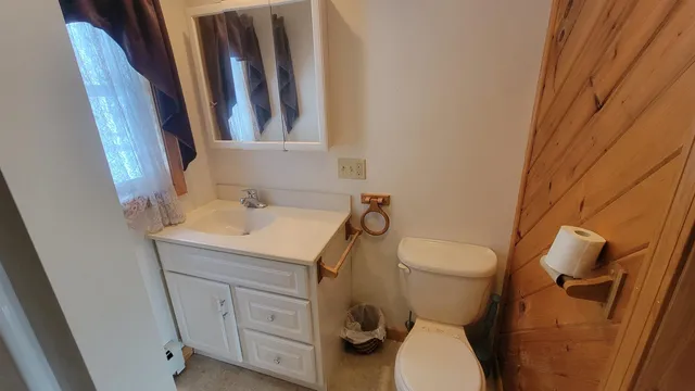 $525,000 | 183 Breezy Hill Road, Bradford, NH 03221