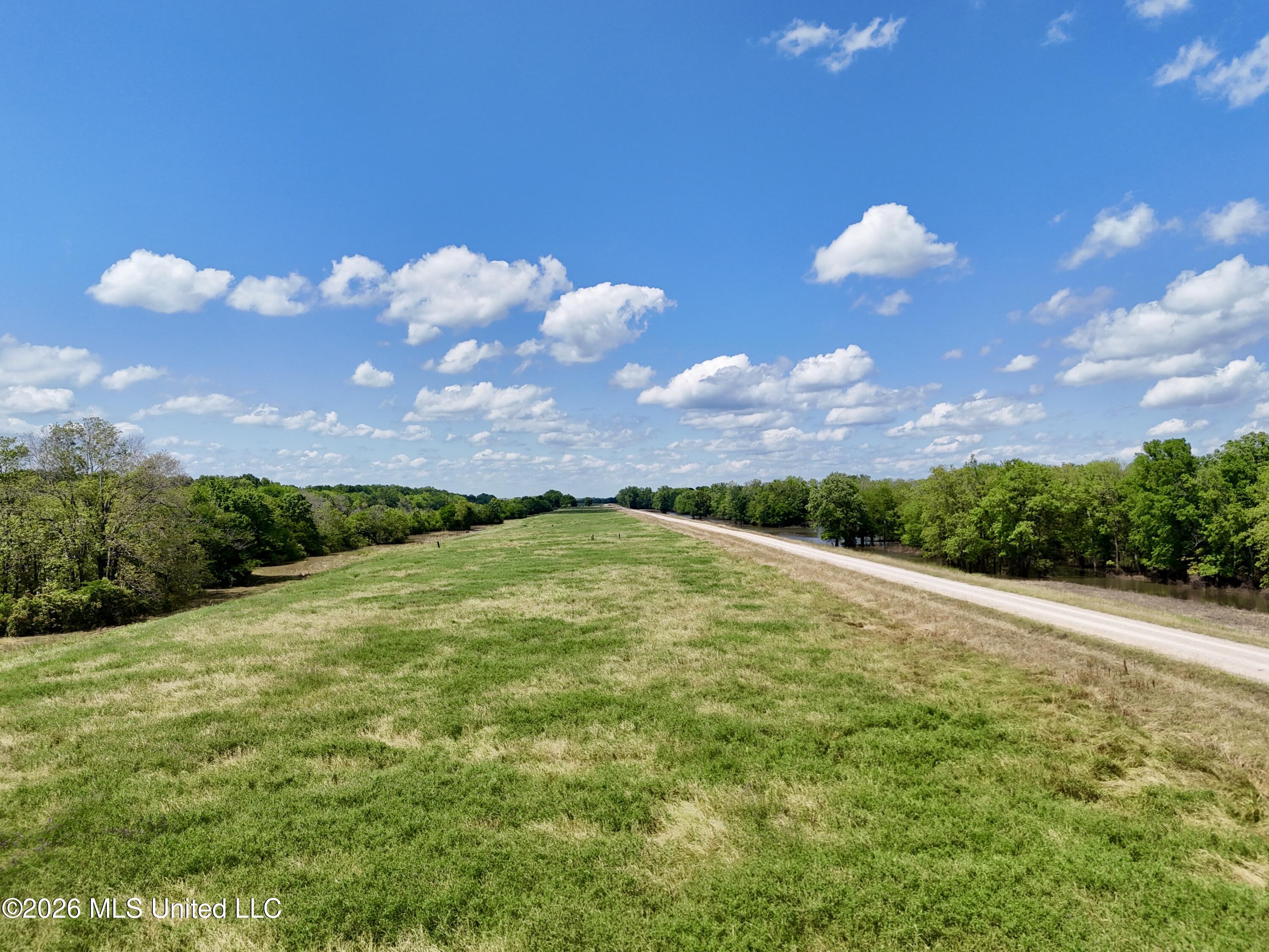 2 Levee Maintenance Road Redwood, MS 39156 - Photo 5 of 12 3092C6B6-B983-4D27-9EE6-E0C172EAA800