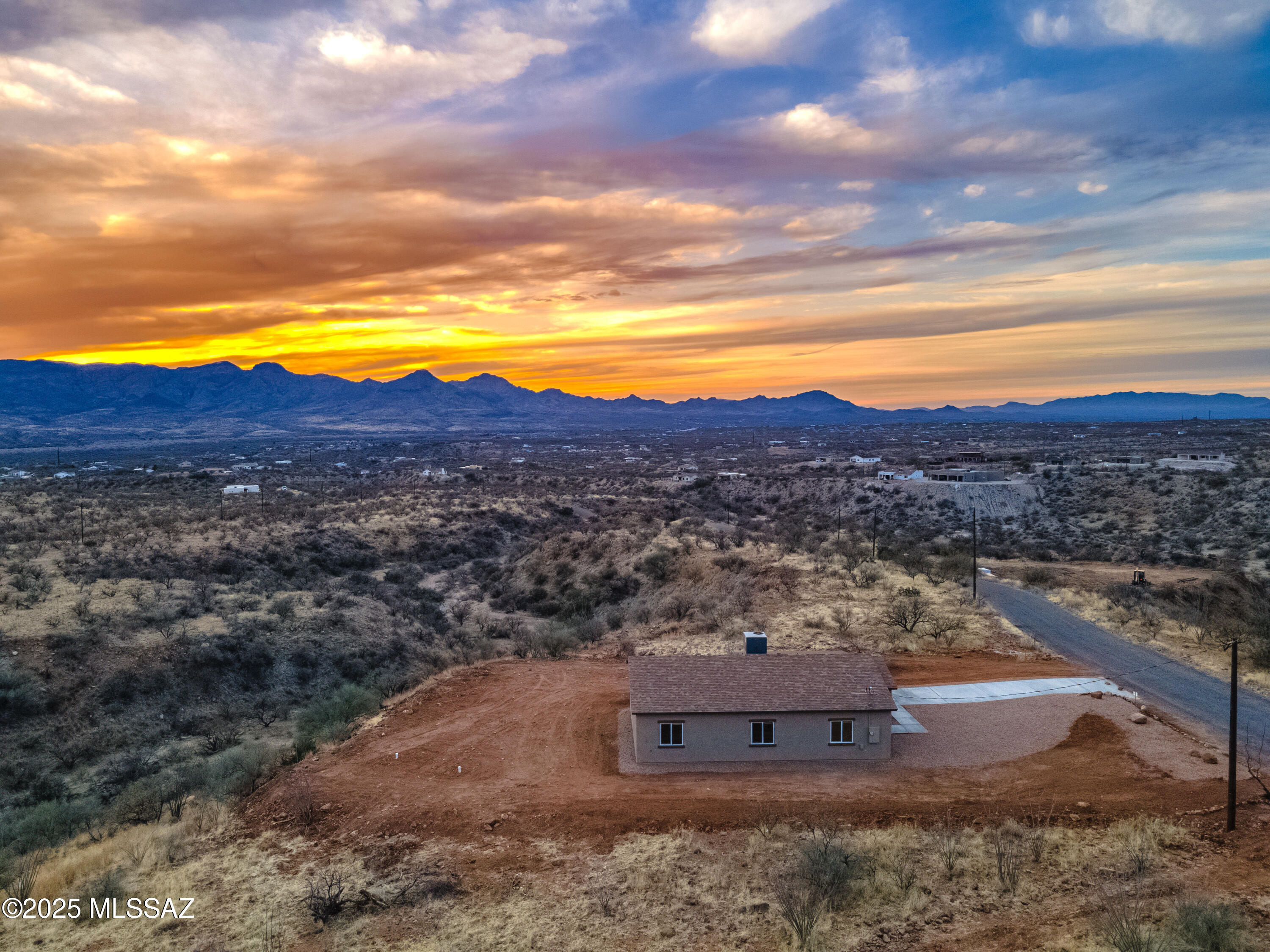 1665 Ave Calamar Rio Rico, AZ 85648 - Photo 6 of 45