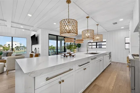 $2,900,000 | 8505 Blind Pass Drive, Treasure Island, FL 33706