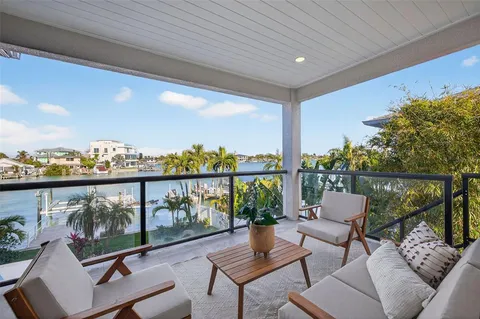 $2,900,000 | 8505 Blind Pass Drive, Treasure Island, FL 33706