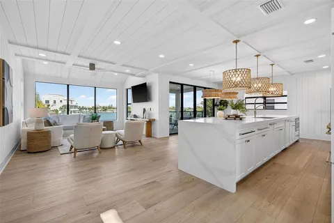 $2,900,000 | 8505 Blind Pass Drive, Treasure Island, FL 33706