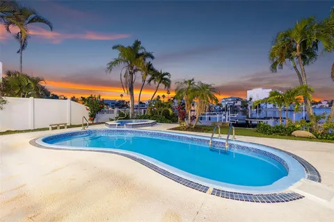 $2,900,000 | 8505 Blind Pass Drive, Treasure Island, FL 33706