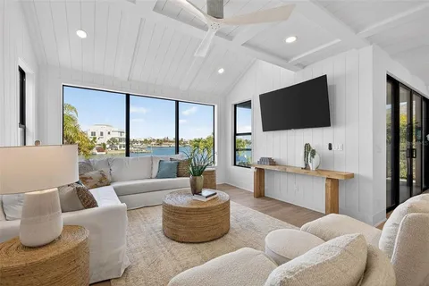 $2,900,000 | 8505 Blind Pass Drive, Treasure Island, FL 33706